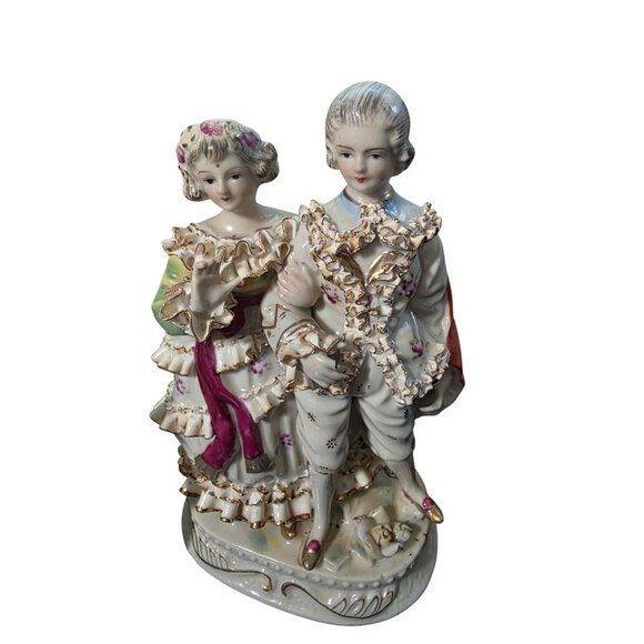 Vintage Porcelain 3 Figurine Set Featuring Couples In Victorian Attire Intricate - Picture 8 of 10